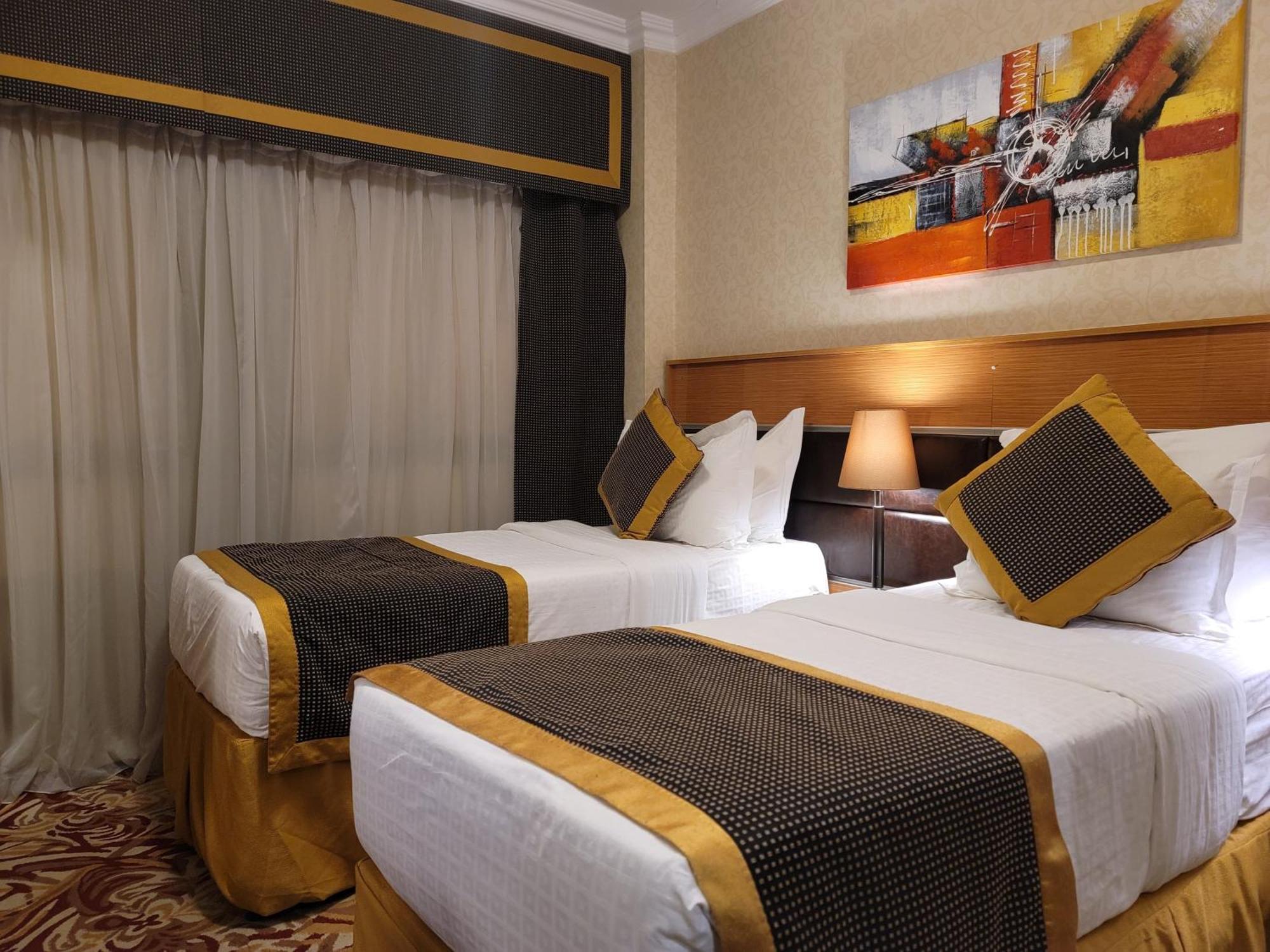 Golden Tulip Al Shakreen Medina Exterior foto